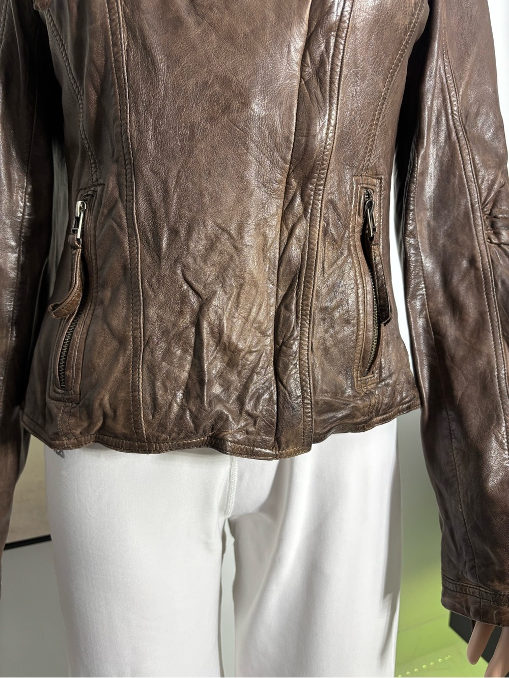 Danier Brown Asymmetrical Leather Moto Jacket - Picture 3 of 16